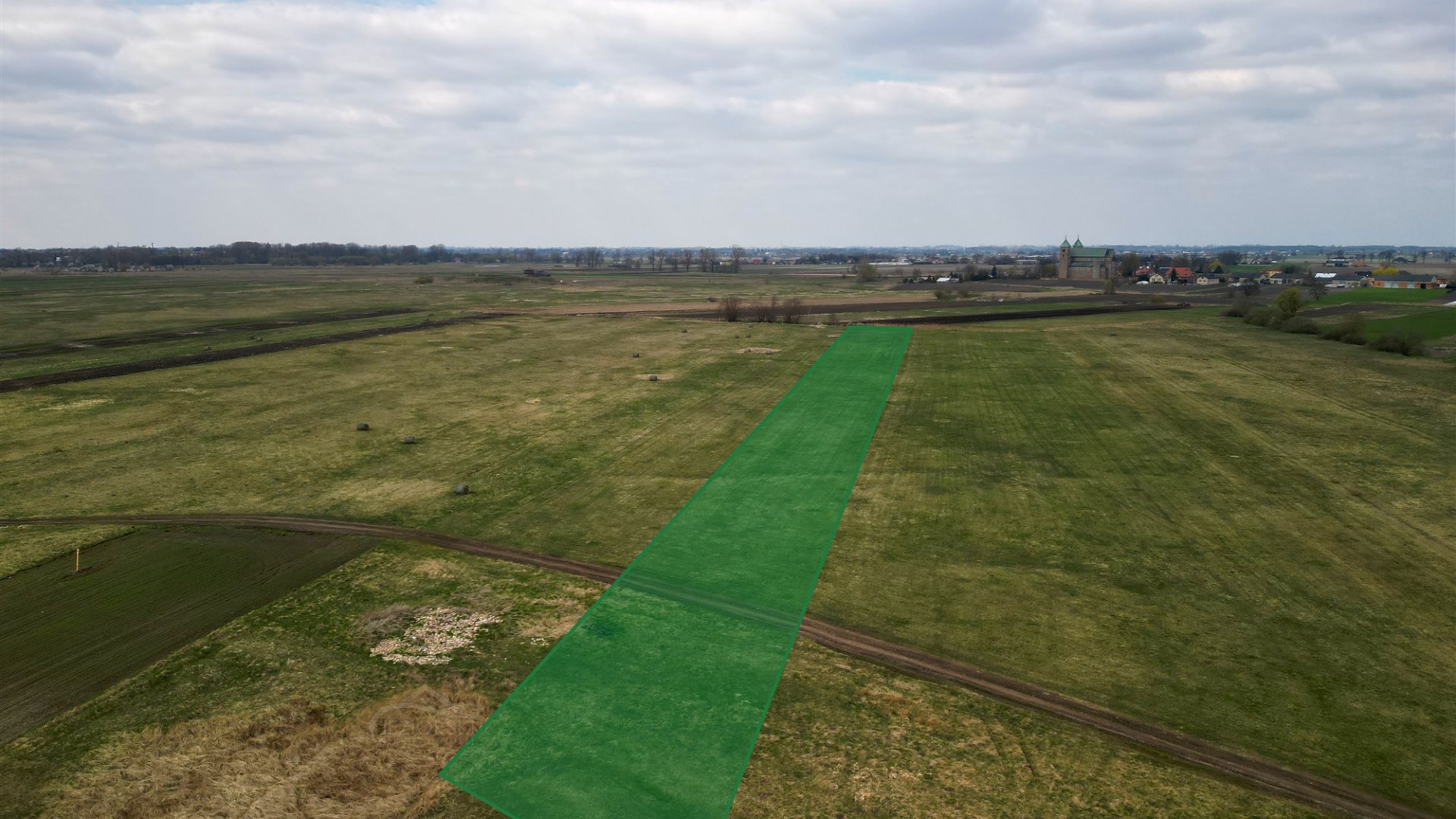 Działka na sprzedaż